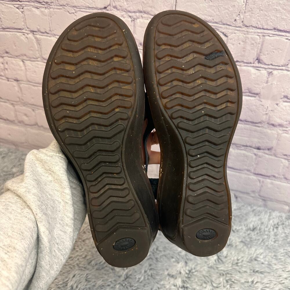 UGG Mayley Slingback Wedge Sandals Black Strappy Women's 9 Summer - Picture 9 of 9